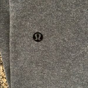 grey high waisted lululemon leggings